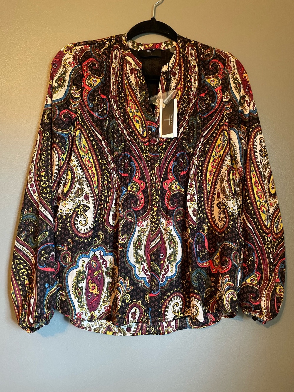 NWT Tahari Sz XS Women’s Peacock V-neck Paisley Long Sleeve Blouse Top Ret $88!
